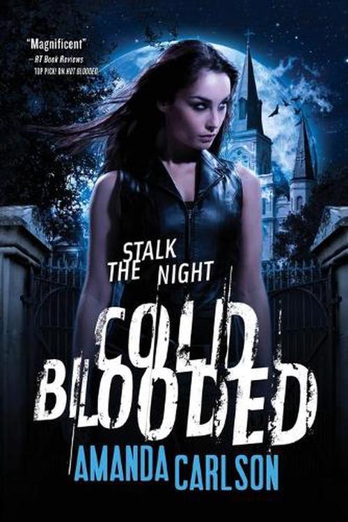 有关以下物品的详细资料: new cold blooded by amanda carlson